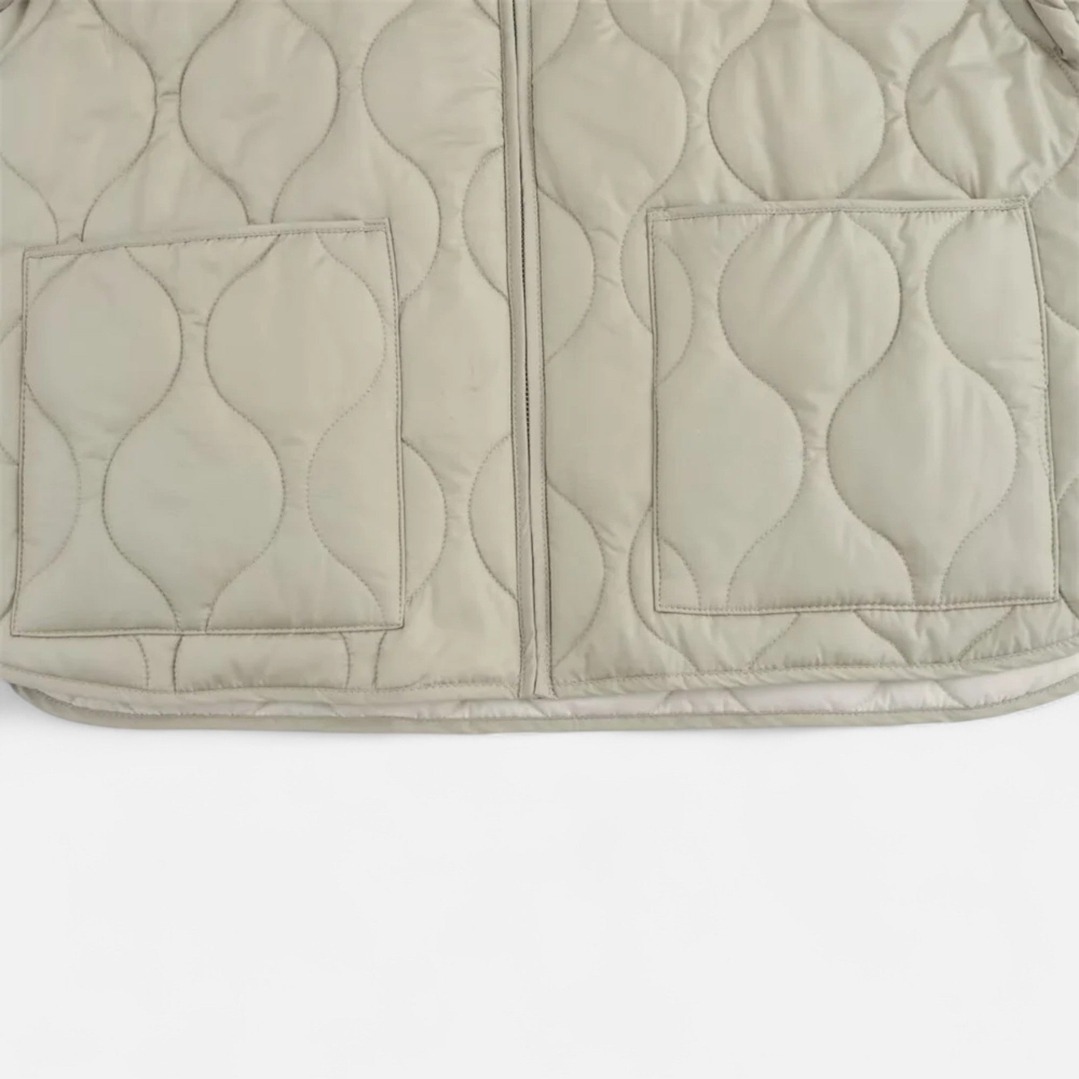 FEMUREA | Women’s Vintage Jacket – Curled Edge Elegance