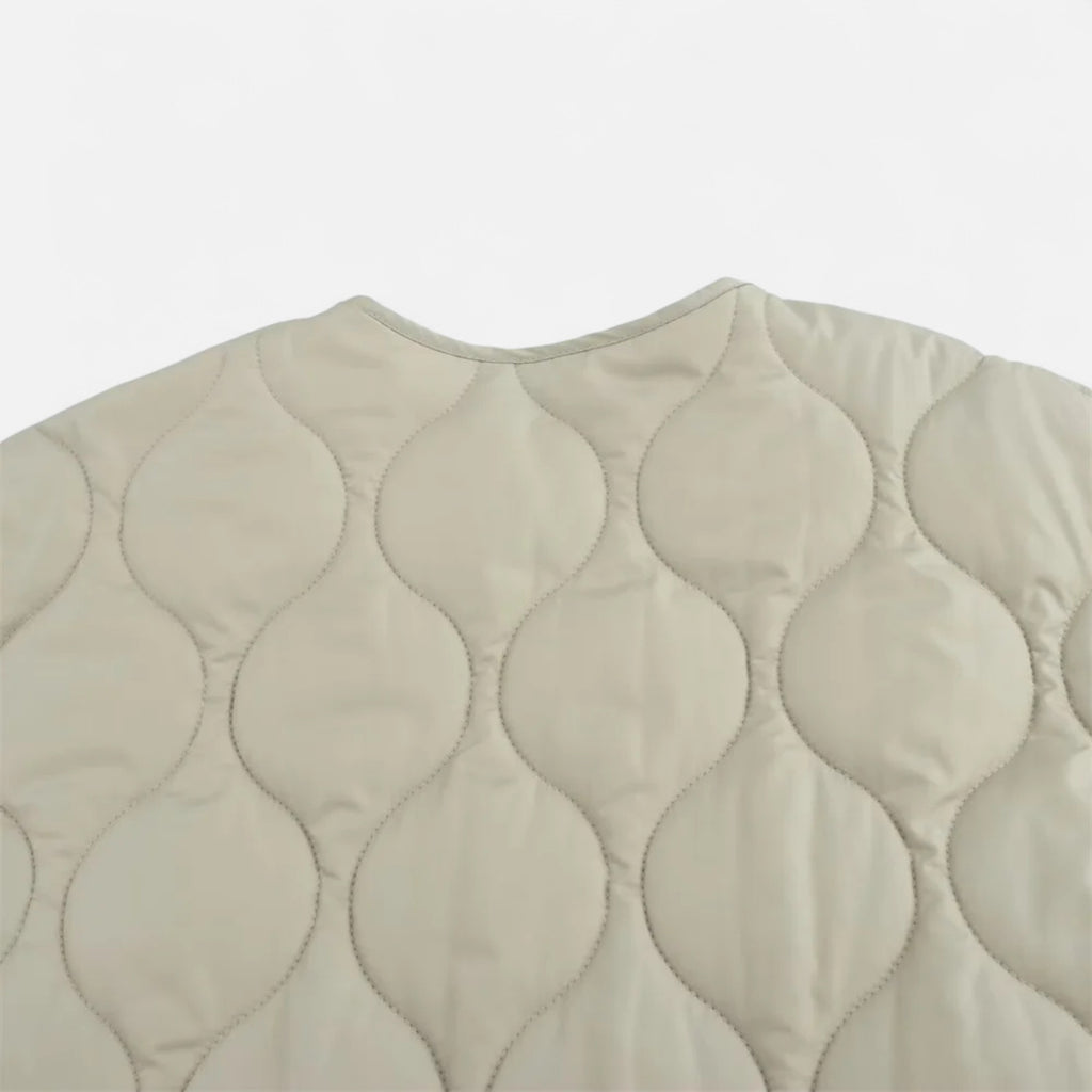 FEMUREA | Women’s Vintage Jacket – Curled Edge Elegance