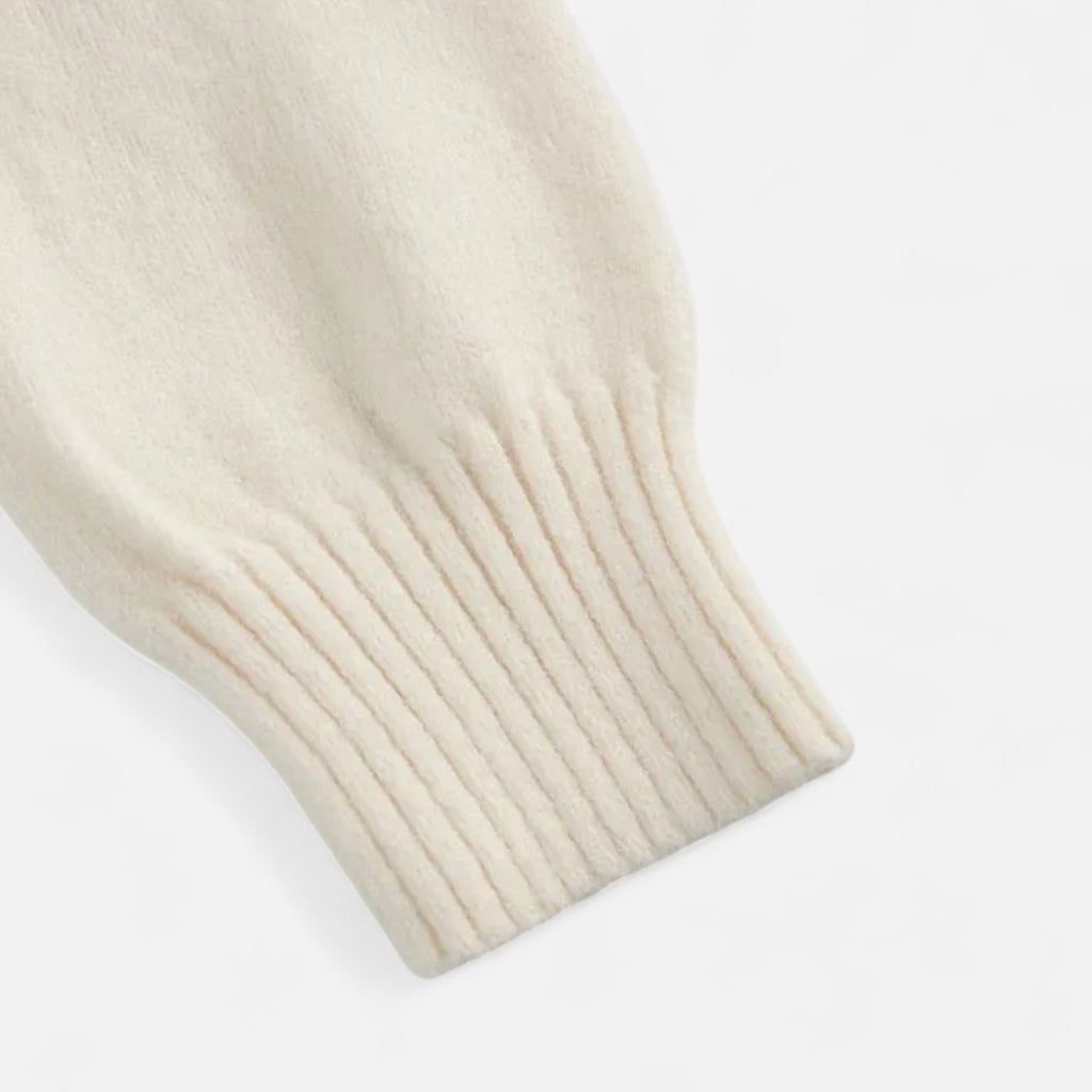 FEMUREA | Women’s V-Neck Knitted Cardigan – Timeless Elegance