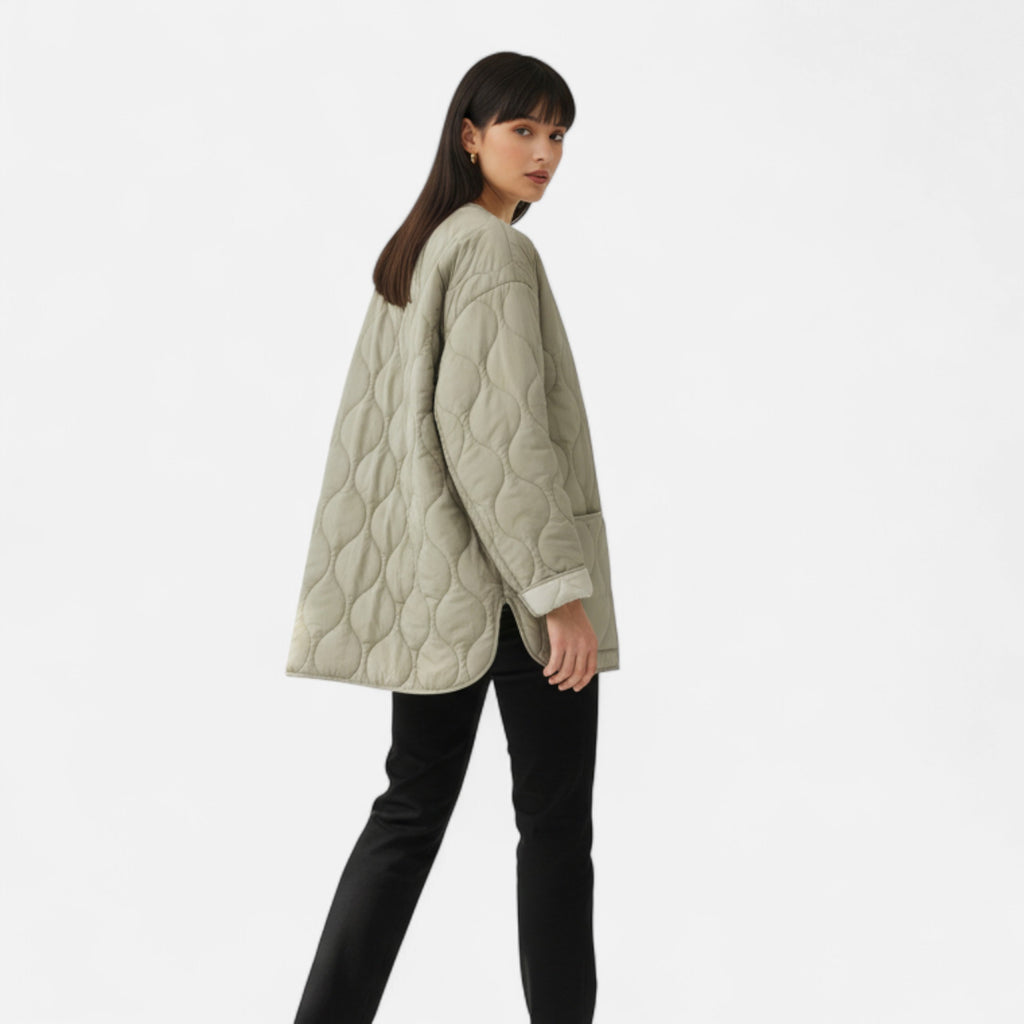 FEMUREA | Women’s Vintage Jacket – Curled Edge Elegance